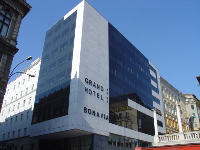 bonavia.jpg